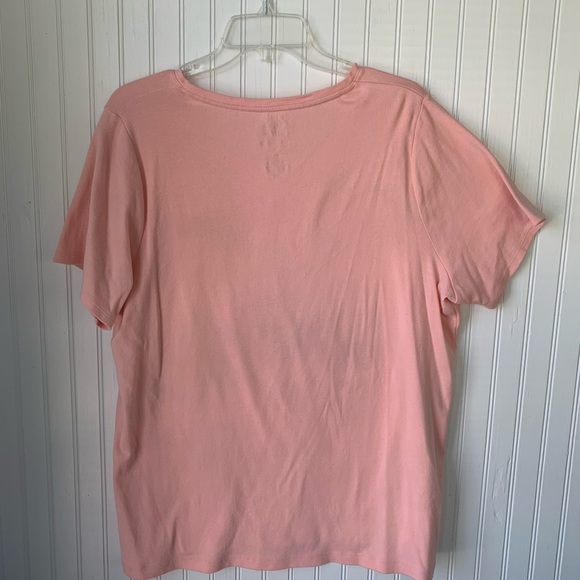 Croft & Barrow (1X) Women’s Plus Flamingo, V-Neck, Short Sleeve Classic Tee - Picture 4 of 4